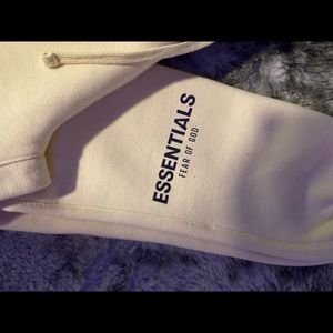 Worn once NO TAGS ESSENTIALS FOG kids Sweatpants